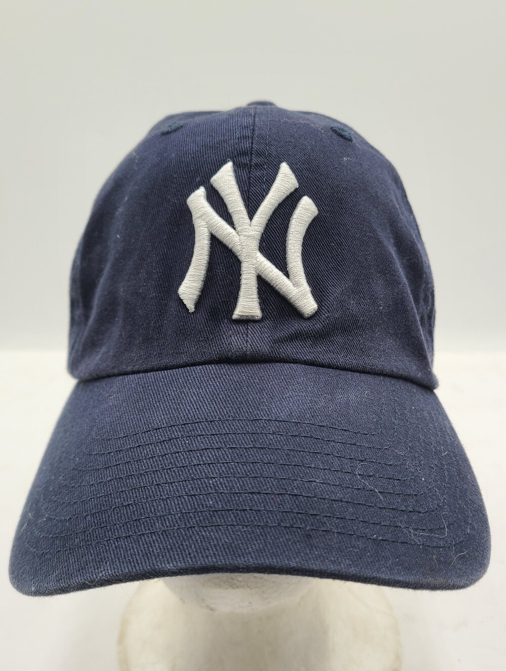 B55 MLB New York Yankees ‘47 Brand Adjustable Baseball Hat Cap Navy Blue OSFM